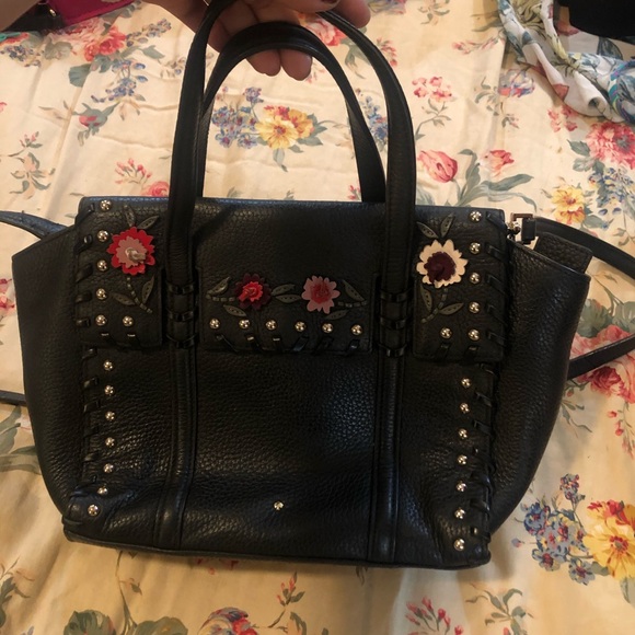 Sold!! ❤️Host Pick 8/13/20❤️ Kate Spade 3D floral satchel - Picture 5 of 9